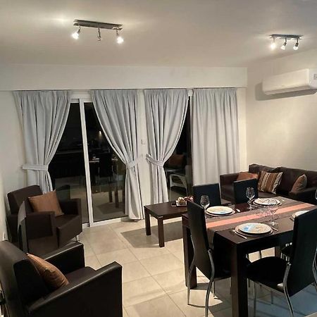 Cozy 2 Bedrooms Apartment In Complex With Swimming Pools And Beautiful View Pafos Dış mekan fotoğraf