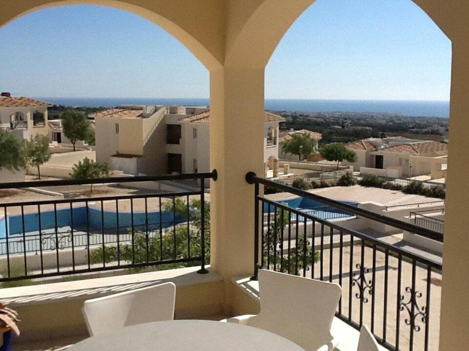 Cozy 2 Bedrooms Apartment In Complex With Swimming Pools And Beautiful View Pafos Dış mekan fotoğraf