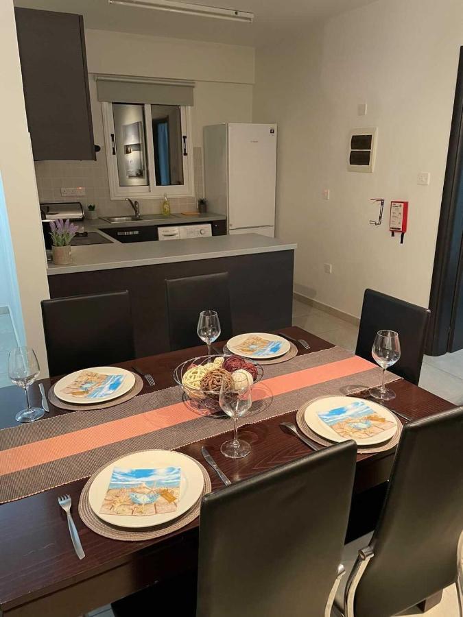 Cozy 2 Bedrooms Apartment In Complex With Swimming Pools And Beautiful View Pafos Dış mekan fotoğraf