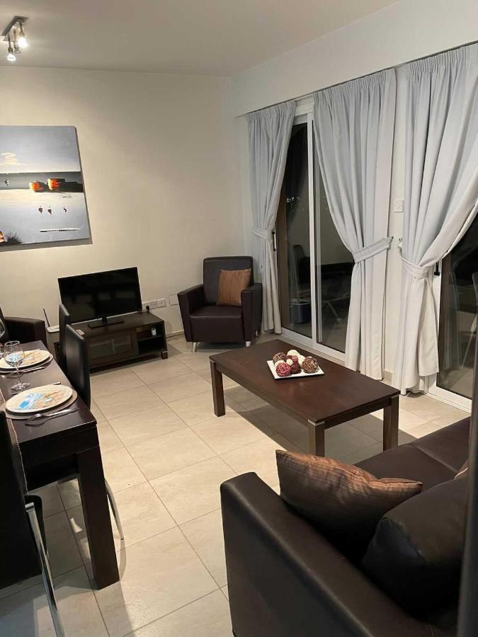 Cozy 2 Bedrooms Apartment In Complex With Swimming Pools And Beautiful View Pafos Dış mekan fotoğraf