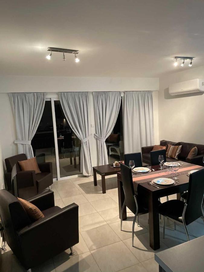 Cozy 2 Bedrooms Apartment In Complex With Swimming Pools And Beautiful View Pafos Dış mekan fotoğraf